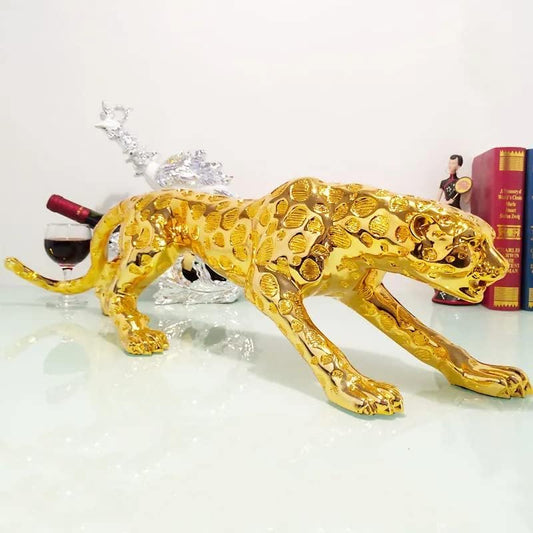 Modern Golden Jaguar Luxury Showpiece Animal Figurines Decorative Item for Home Decor Living Room Bedroom Table Top Car Dashboard Decoration