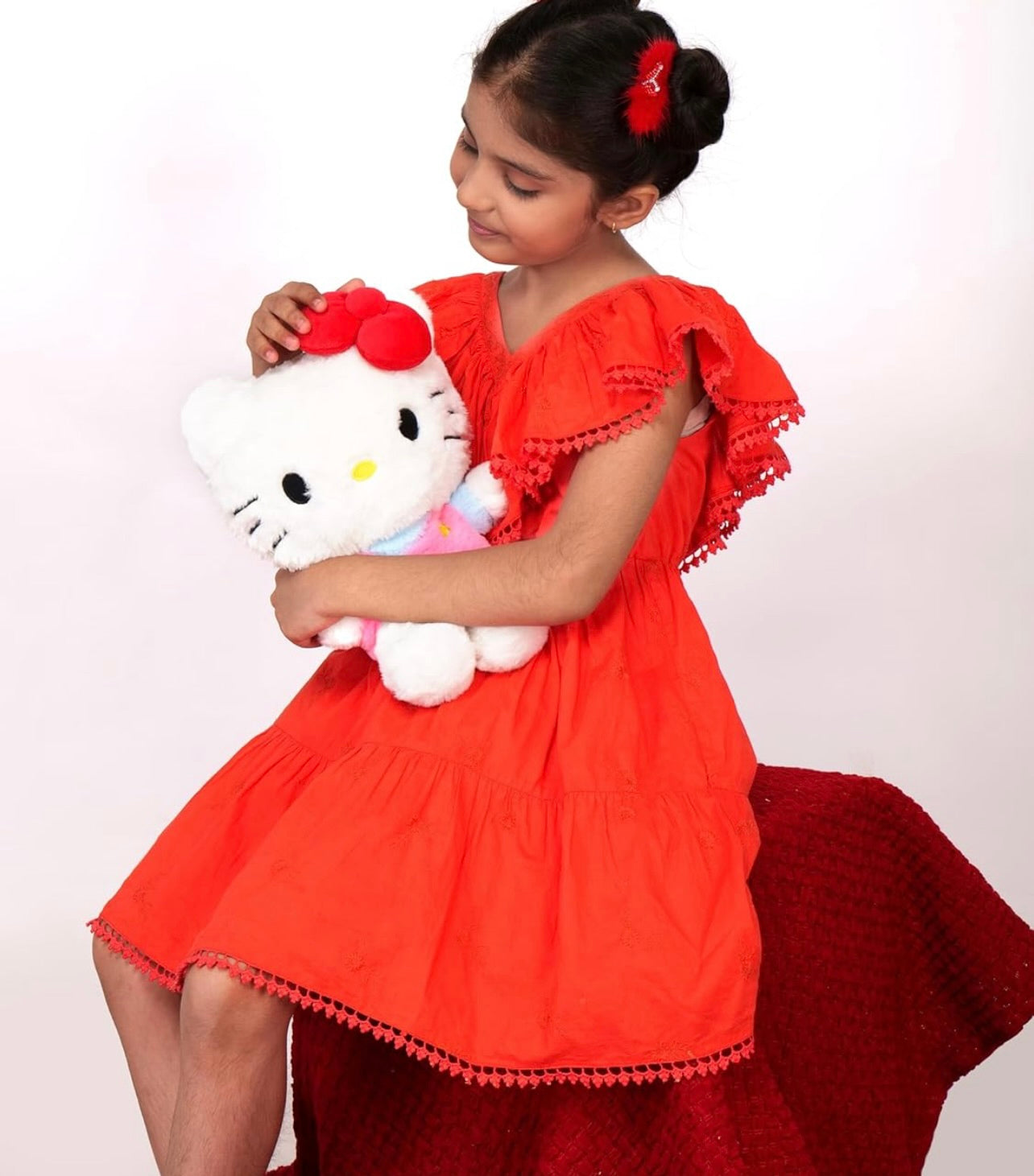 Hello Kitty Soft Toy Official Licensed Sanrio– 25cm | Cute & Huggable Plush Character for Kids & Girls | Super Soft Stuffed Hello Kitty Toy | Ideal for Sanrio Fan, Birthday