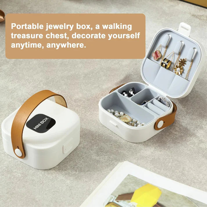 Mini Jewelry Organizer With Mirror