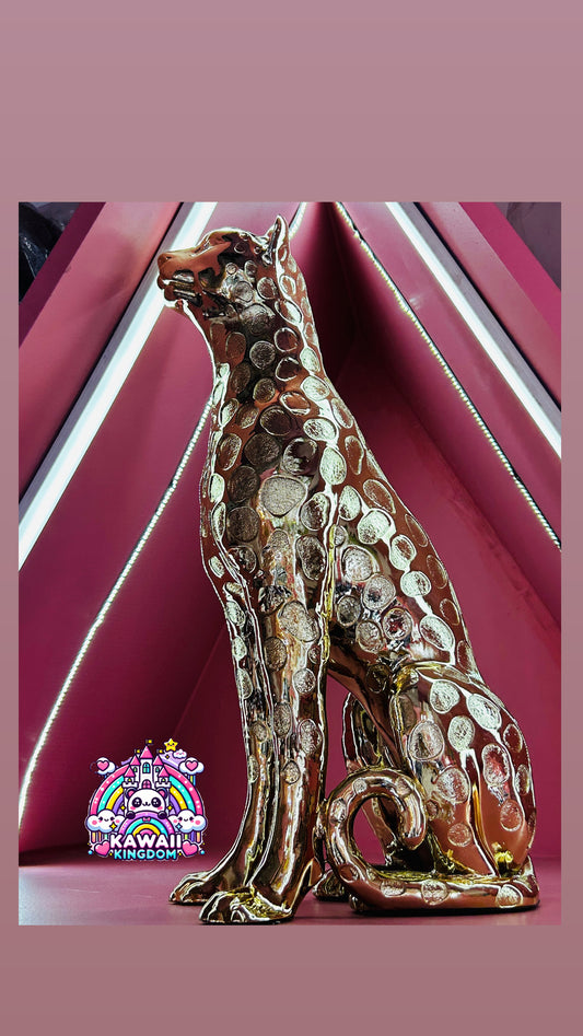 Elegant Polyresin Panther Decor – Luxe Matte Finish 🐆 - Available at Kawaii Kingdom