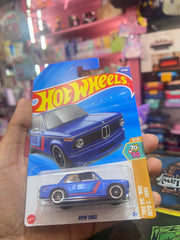 Hot Wheels BMW 2002 - 2025 P Case | 70s vs 90s Series (Blue)